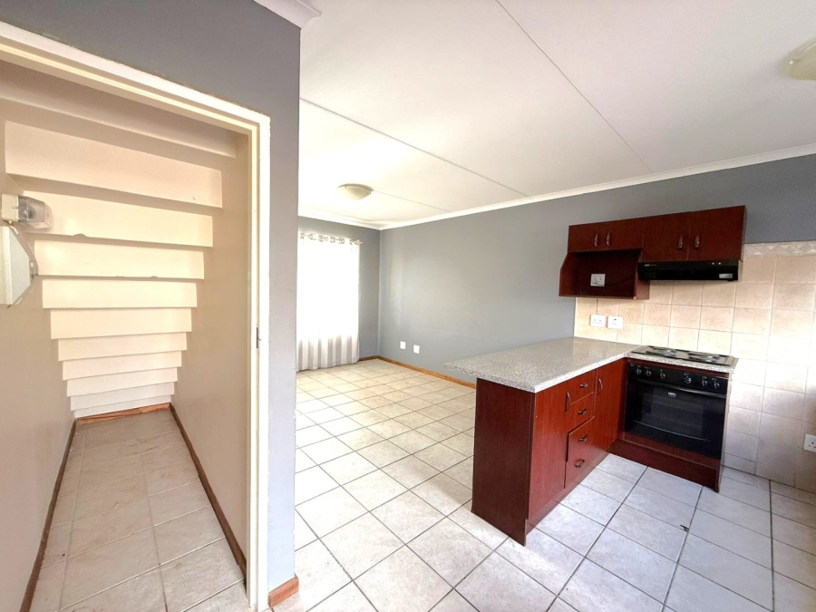 2 Bedroom Property for Sale in Hillside Free State